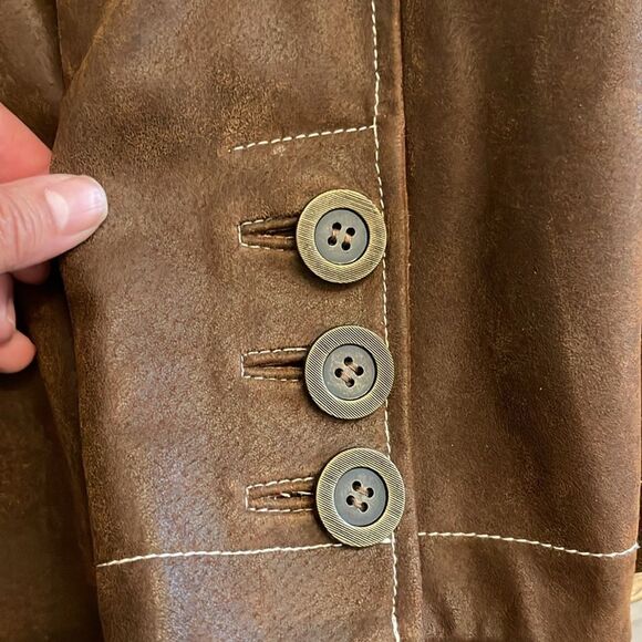 BRADLEY BAYOU OILED LEATHER JACKET. - Picture 7 of 13